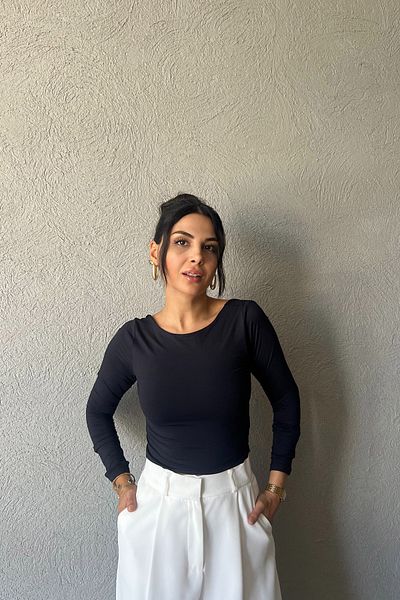 Seda Yalçın Atelier Black Back Detailed Crop
