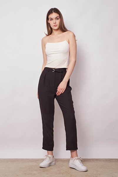 Jument High Waist Linen Boyfriend Pants - Pleated and Belted, Black