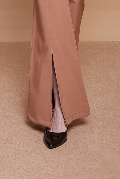 Jument Γυναικείο παντελόνι ψηλόμεσο με ραμμένο μπροστινό μέρος άνοιγμα καμπάνα L ελαστικό ύφασμα - Camel