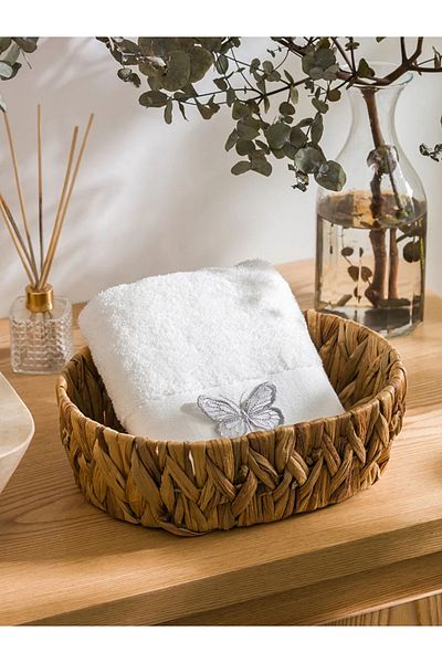 LC Waikiki LCW HOME Πετσέτα Προσώπου Κεντημένη Πεταλούδα Εκρού 50x80 εκ.