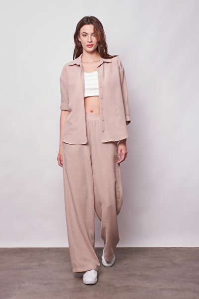 Jument Women's Linen Off-Shoulder Collar Capri Sleeve Epaulet Shirt - Stone