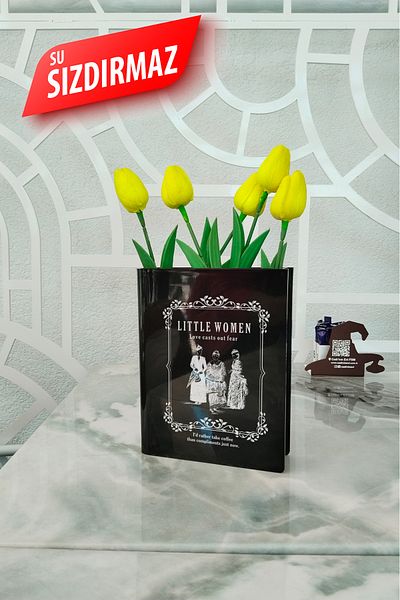 Gri Grafik Design Workshop Little Women World Classics Collection Black Book Vase