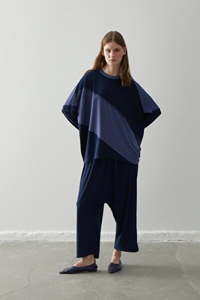 QOOQUP بلوزة رملية من QOOQ