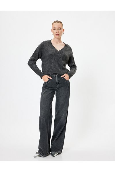 Koton Long SleeVe V-neck Knitwear Sweater - Textured