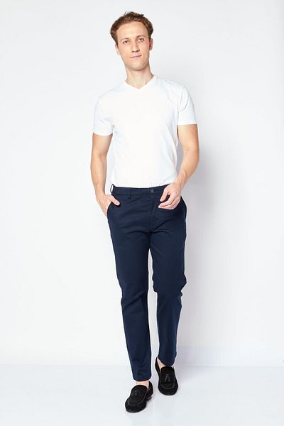 Selected Homme Men Straight Fit Solid Chino Pants, Navy