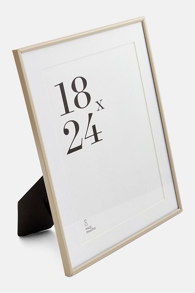 Muy Mucho Tabletop Photo Frame 18 X 24 Cm, Beige