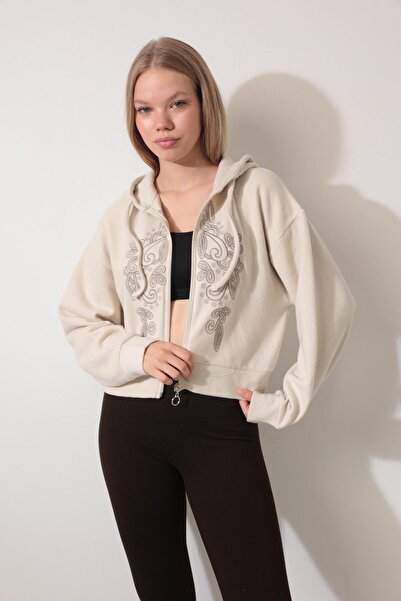 AMİDA Ekru Önü Nakış İşlemeli Fermuarlı Kapüşonlu Selanik Hırka - 2434