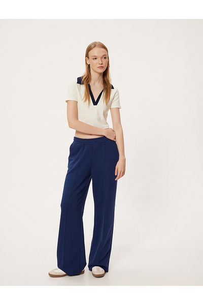 Koton Polo Neck Crop T-Shirt - Buttoned, Short Sleeve, Slim Fit Piping