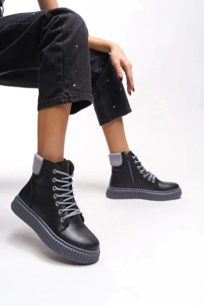 La Vivien Women's Black Colored Sole Lace up Zipper Boots