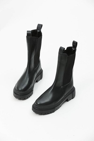 ALTUNTAŞ Black Chelsea Boots - Lightweight and Comfortable Winter Sole