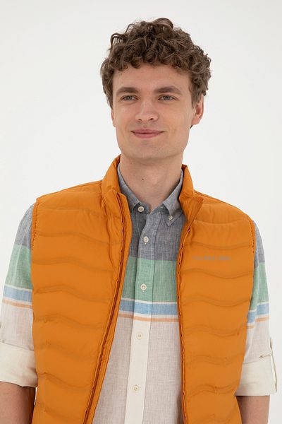 U.S. Polo Assn. Men's Tile Vest 50280831 -Vr031
