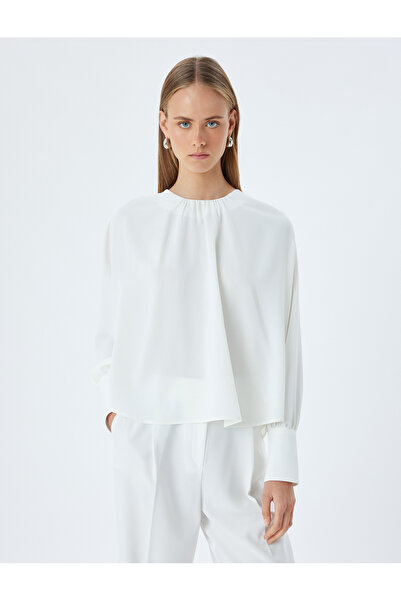 Koton Κρεπ Υφασμάτινη Στρογγυλή ντραπέ Μακρυμάνικη Μπλούζα - Με μανσέτες