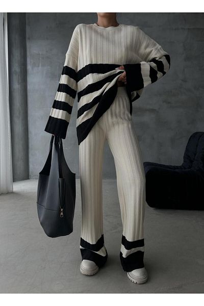 De Pose Striped Color-blocked Soft Textured Sweater Trousers Top-bottom Knitwear Winter suit