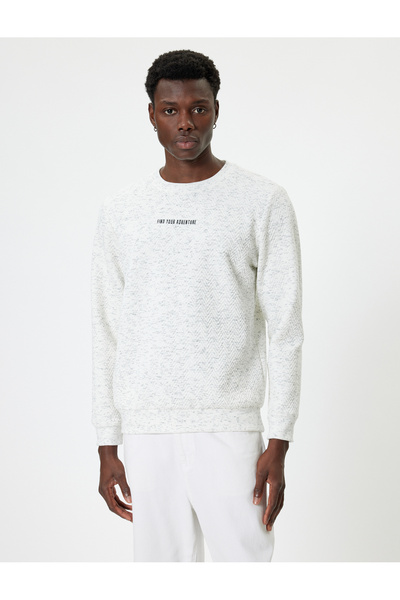 Koton Vyšívaná mikina s logem Basic Texture, kulatý výstřih, dlouhý rukáv