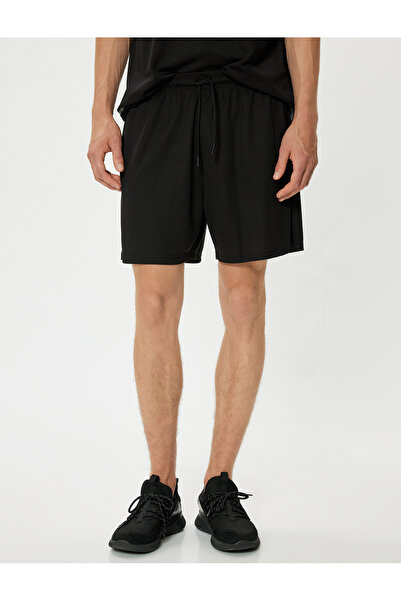 Koton Basic-Sportshorts – Schnürung in der Taille und Taschendetail