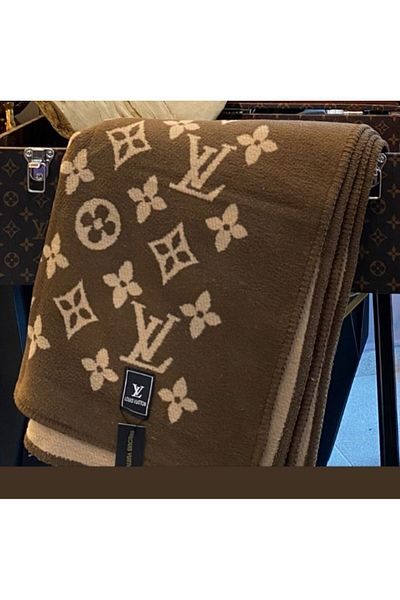 HK HOME Lv Wool Throw Blanket