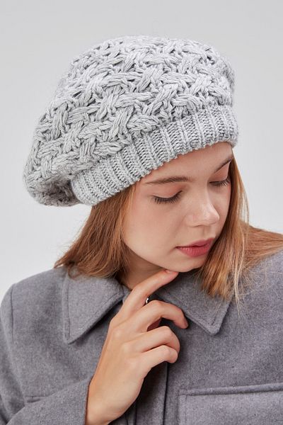 derikem Women's Winter Stylish Knitwear Painter Knitted Beret