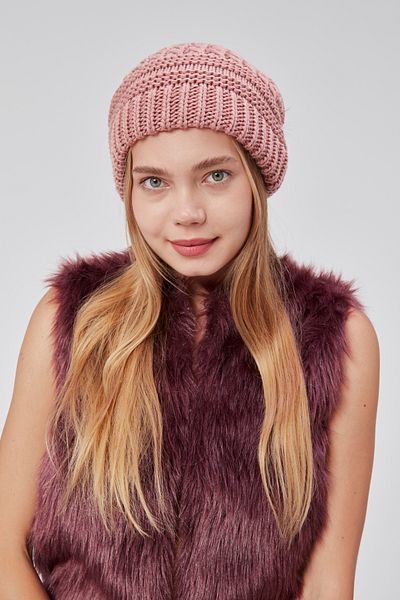derikem Women's Winter Stylish Pompom Lined Knitted Beanie