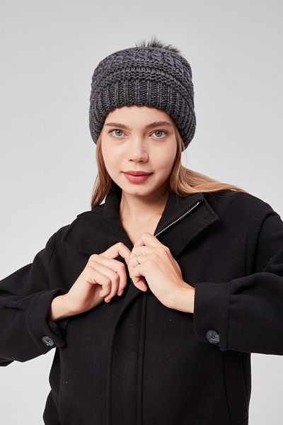 derikem Women's Winter Stylish Pompom Lined Knitted Beanie