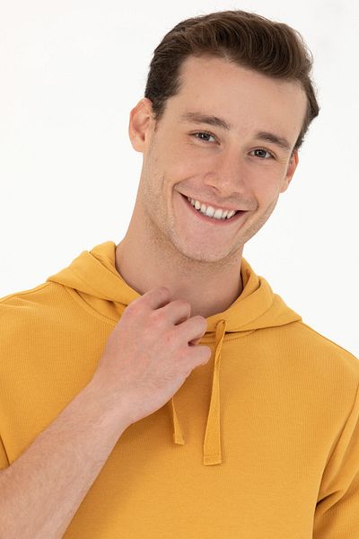 U.S. Polo Assn. Men's Mustard Sweatshirt 50274053 -Vr072
