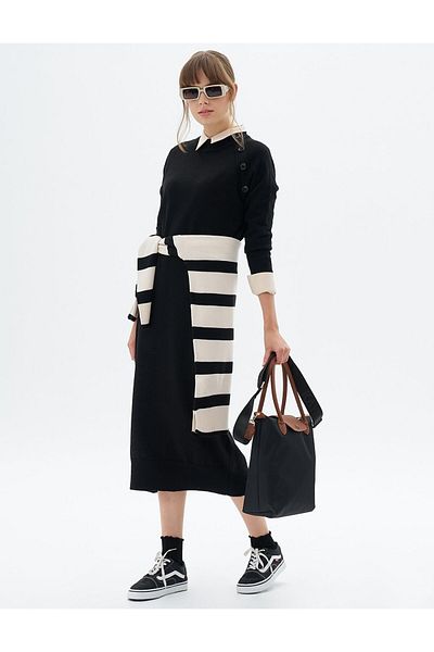 Kayra Black Knitwear Dress - Buttoned and Half Turtleneck