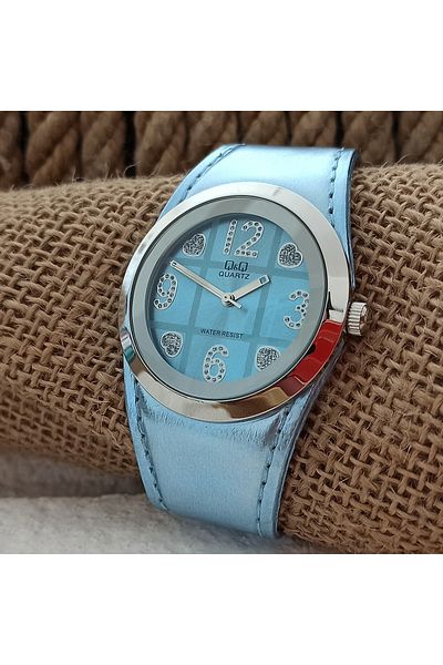 Q&Q Gn45-305y Women's Wristwatch