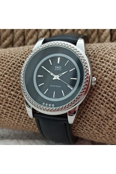 Q&Q Q344-302y Women's Wristwatch