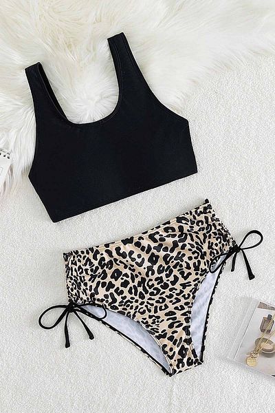 Angelsin Bikinihose mit Leopardenmuster und seitlicher Raffung