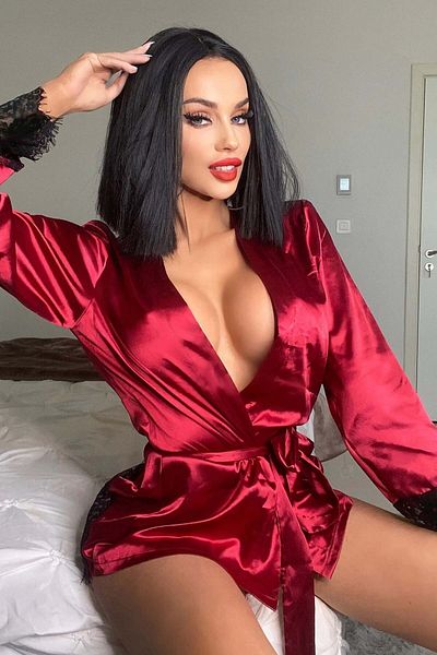 Merry See Satin-Morgenmantel-Nachthemd-Set mit tiefem Rücken und Spitze