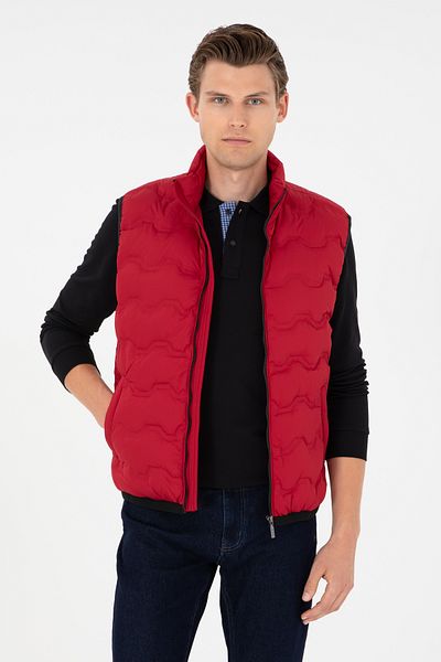 U.S. Polo Assn. Men's Red Vest 50290797 -Vr030