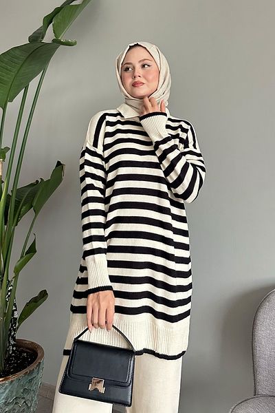 InStyle طقم تريكو إكرو مخطط بياقة قميص