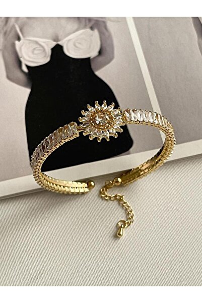 Koprinaco Çelik Gold Renk Baget Çiçek Taşlı Esnek Kelepçe Bileklik