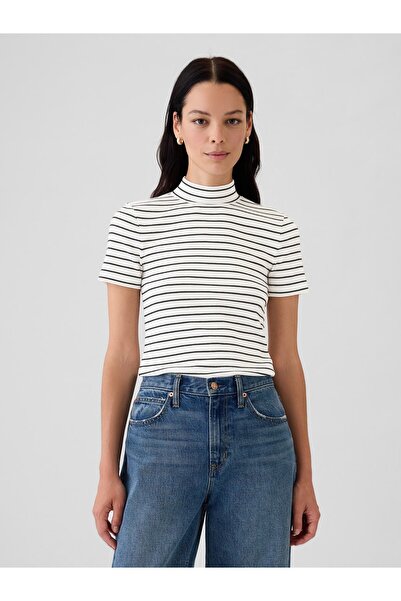 GAP Kadın Beyaz Modern Balıkçı Yaka T-Shirt