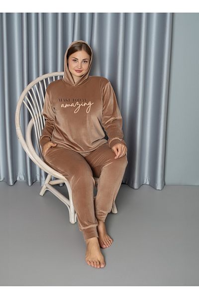 Lady Honey Foam Plus Size Velvet Pajama Set