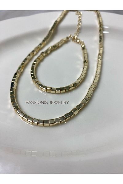 Passionis Jewelry Women's Necklace and Bracelet Set - Square Row