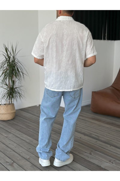 BYBASICMAN Біла сорочка з коротким рукавом та вишивкою V-40-875