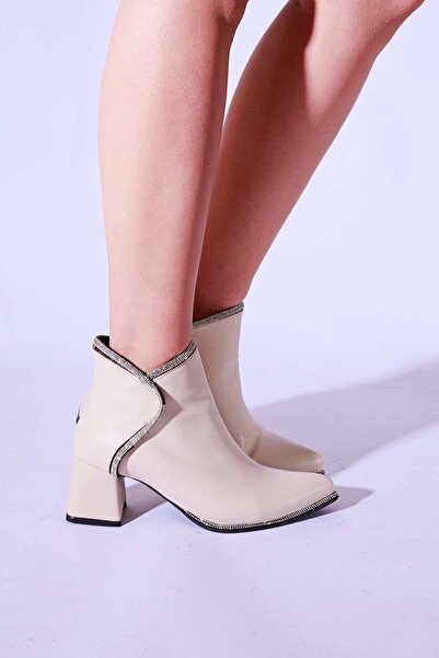 UYG Pastello Seri Taşlı Gri Renk Kısa Bot