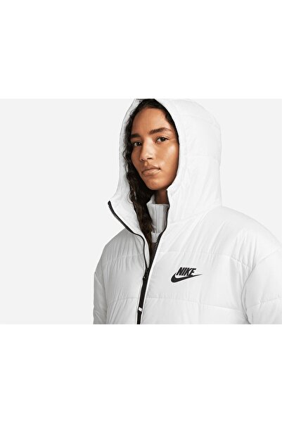 Nike Sportswear Women's White Coat