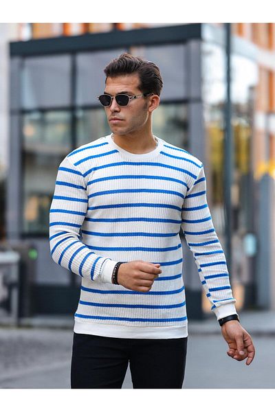 Valiberta Horizontal Striped Crew Neck Sweater - Blue