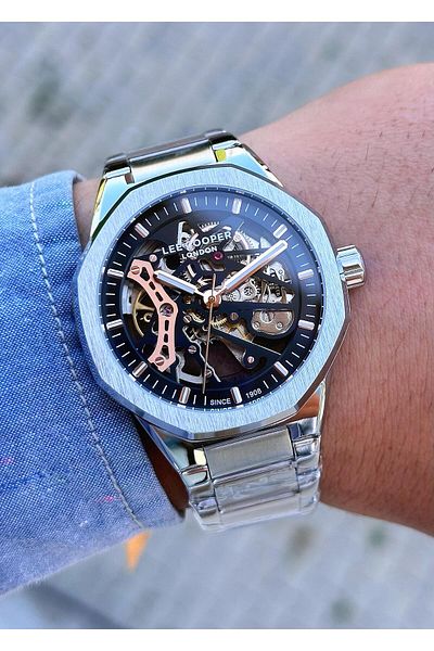 Lee Cooper Men's Wristwatch - Automatic Movement, Steel Case and Cord