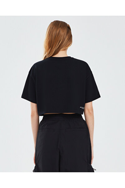 SKECHERS Graphic T-shirt W Short Sleeve Kadın Siyah Tshirt S241014-001