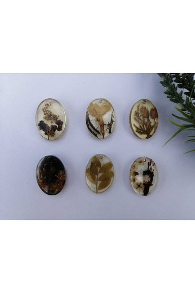 Store Epoxy Necklace