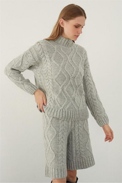 SHERIN Gray Soft Textured Sweater Shorts Knitwear Set