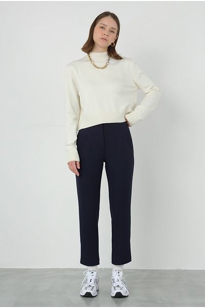 HEQA Pantaloni de culoare bleumarin