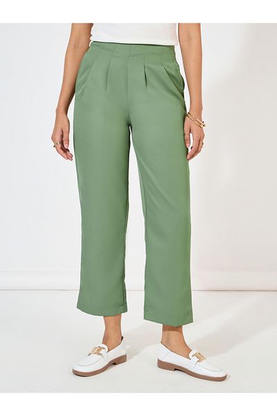 Styli Solid Pleated Straight Leg Ankle Length Trouser