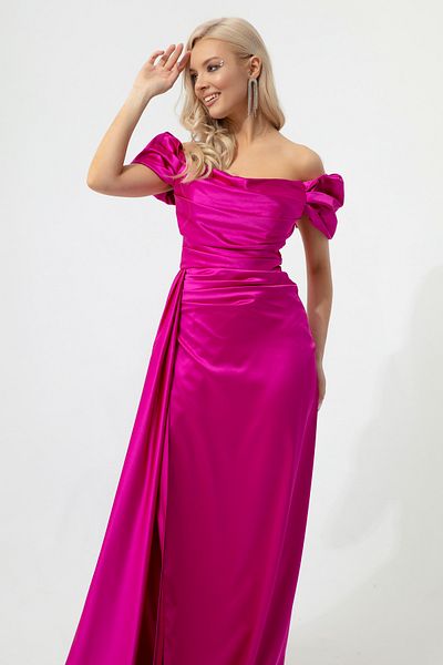Lafaba Fuchsiafarbenes langes Satin-Abendkleid und Abschlusskleid mit U-Boot-Ausschnitt für Damen
