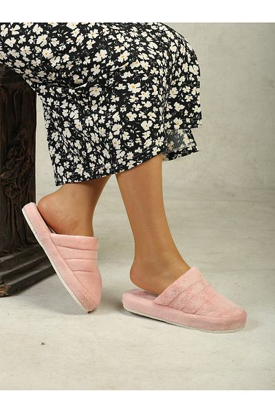 ZEYNEP SULTAN Striped Rabbit Tuffed Modern Winter Slippers