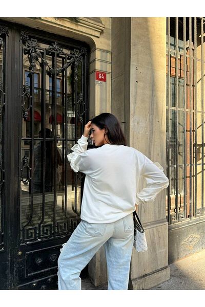 Borceelle Elegant Bow Detailed Sweatshirt