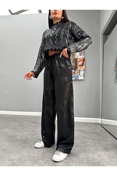 ESRAHELVACI Black Foil Printed Trousers