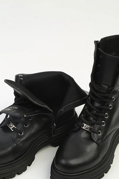 Pierre Cardin Women's Lace-Up Boots